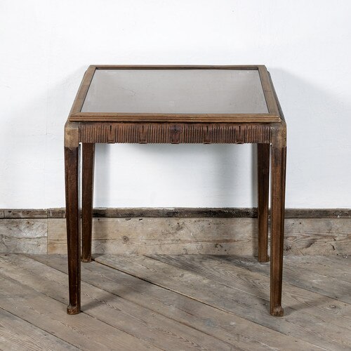 Display Table